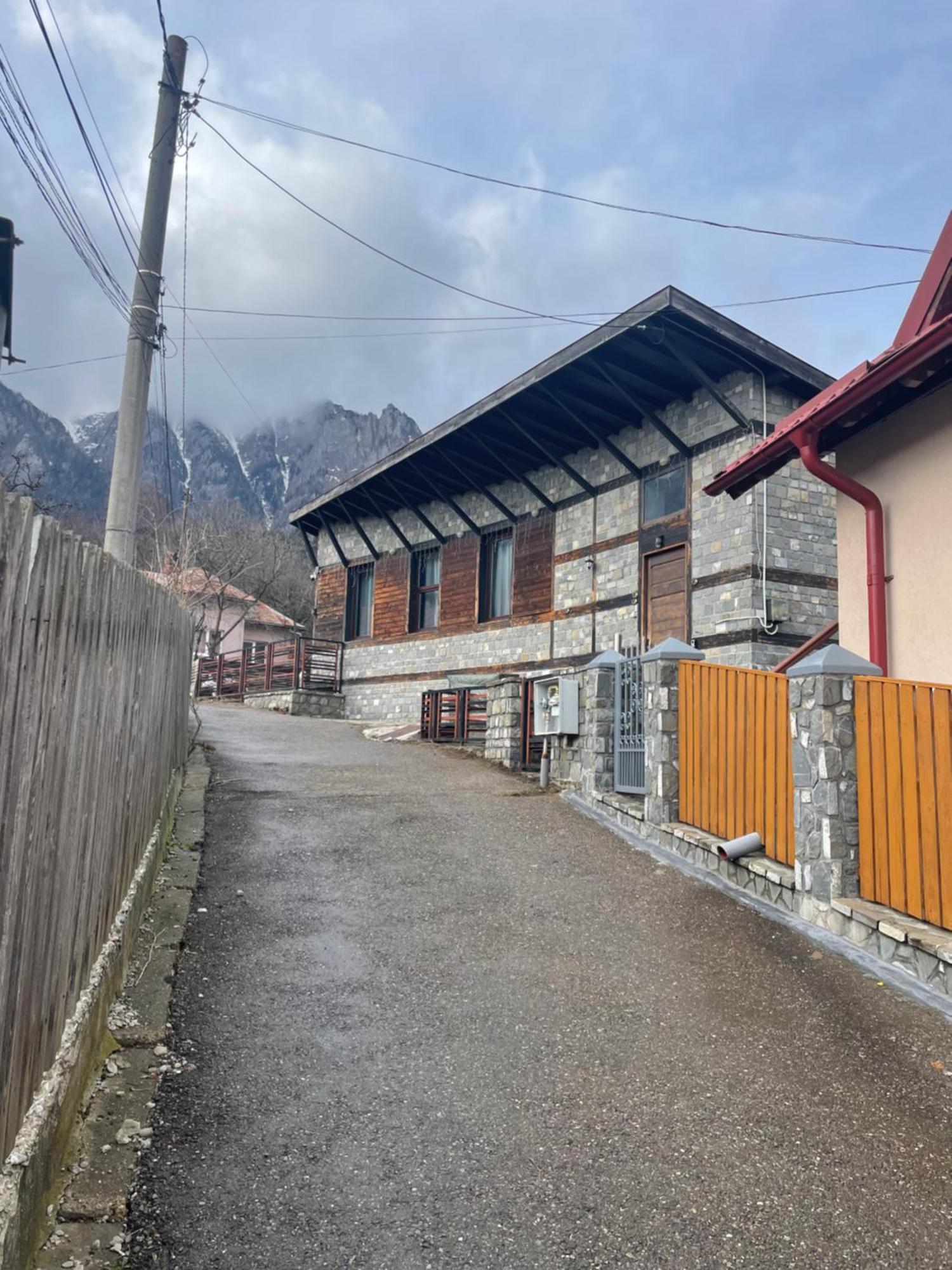 Casuta De Piatra Βίλα Buşteni Εξωτερικό φωτογραφία